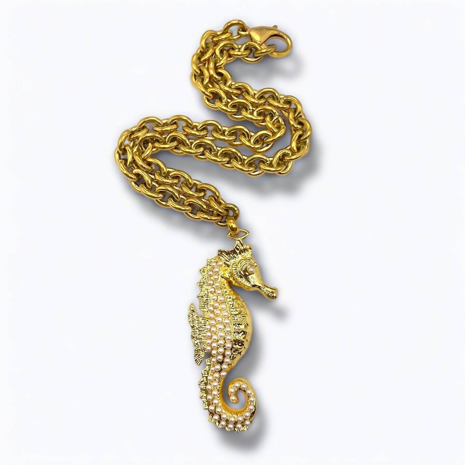 New Jagged Halo Jewelry Women's Tanya Seahorse Pendant Necklace In Gold